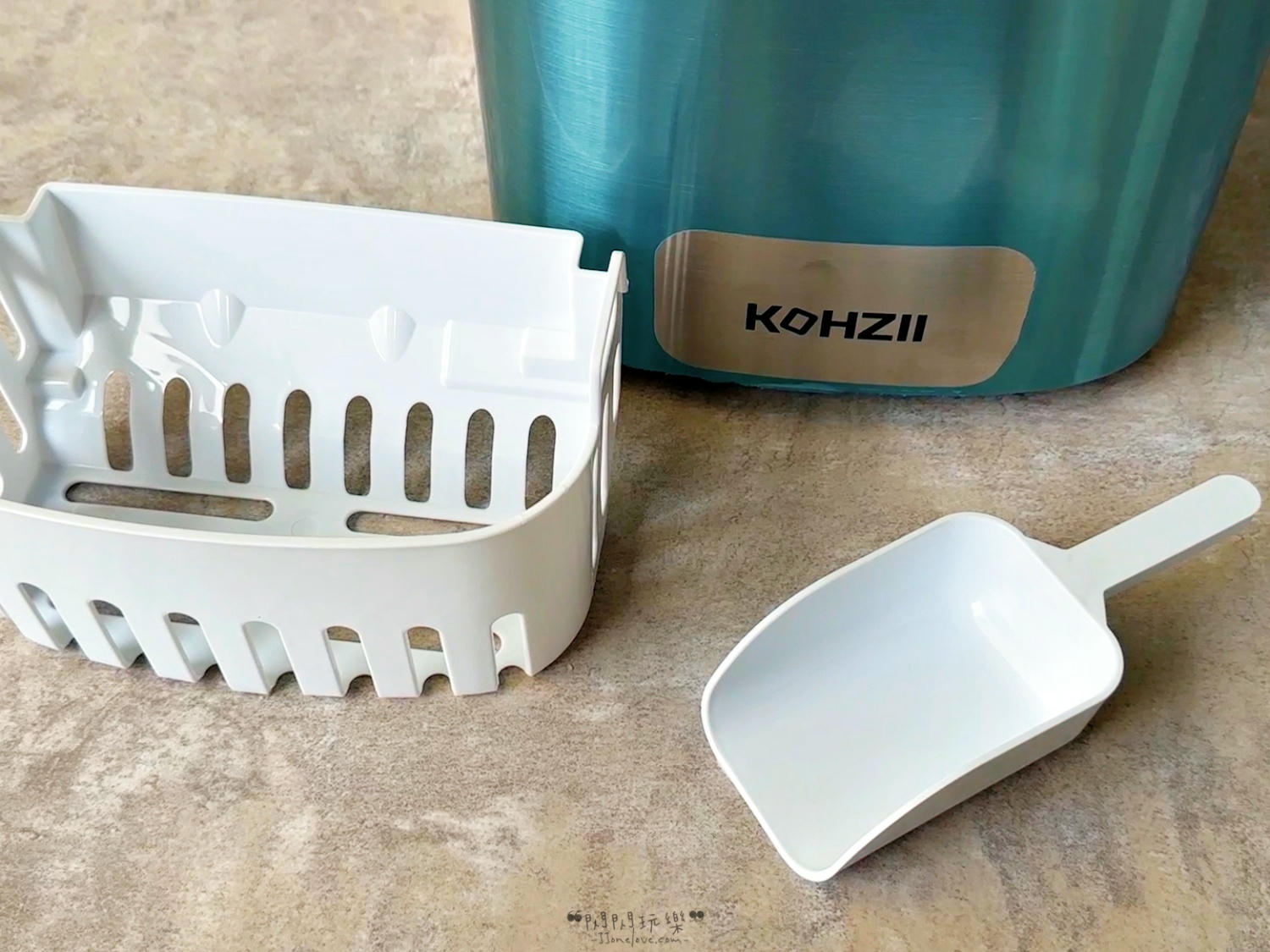 【KOHZII 康馳】手提式全自動製冰機KIM1221PC