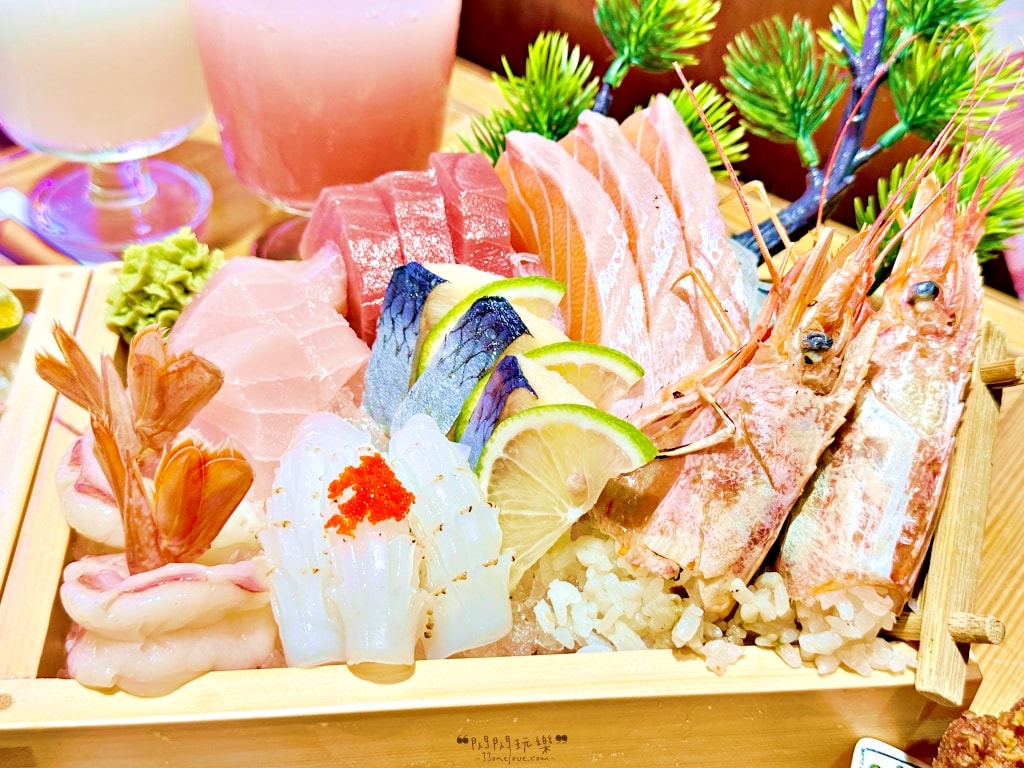 盛合生魚片