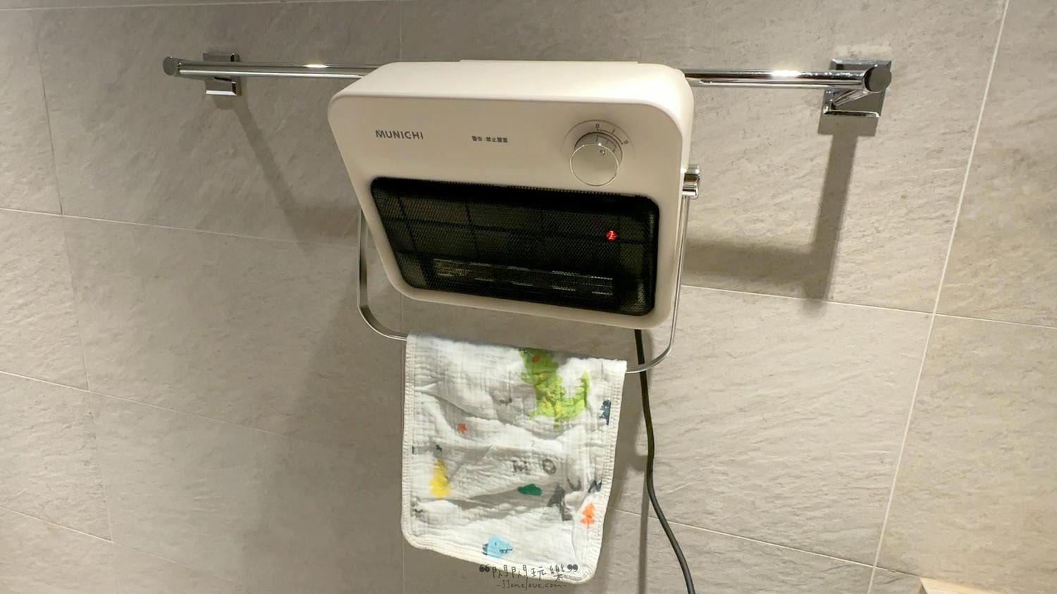 MR. HEATER 浴室壁掛電暖器
