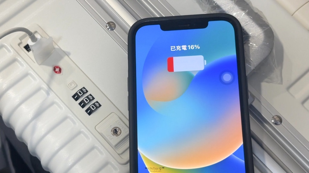 Arlink Carry系列 多功能前開獨立款 鋁框純PC行李箱　24吋